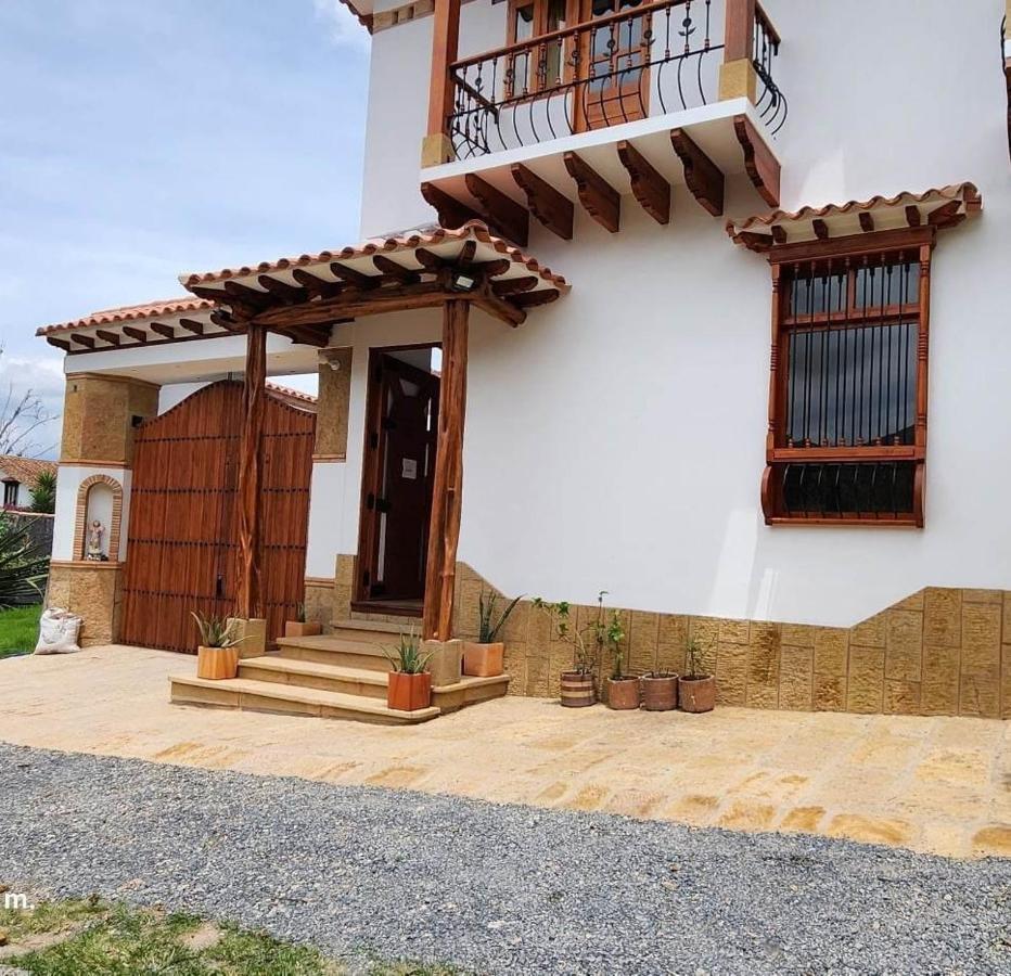 Hotel Javier Vdl